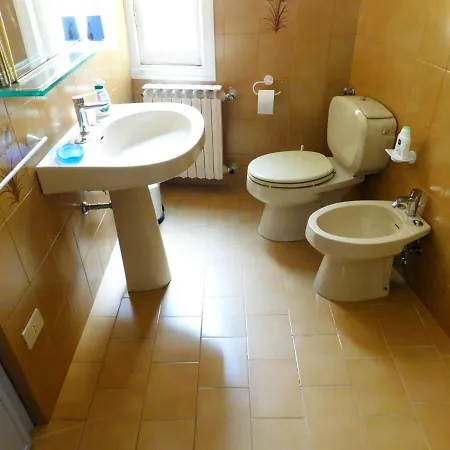 Bellissima Casa Nel Centro Storico!!! Apartament Levanto